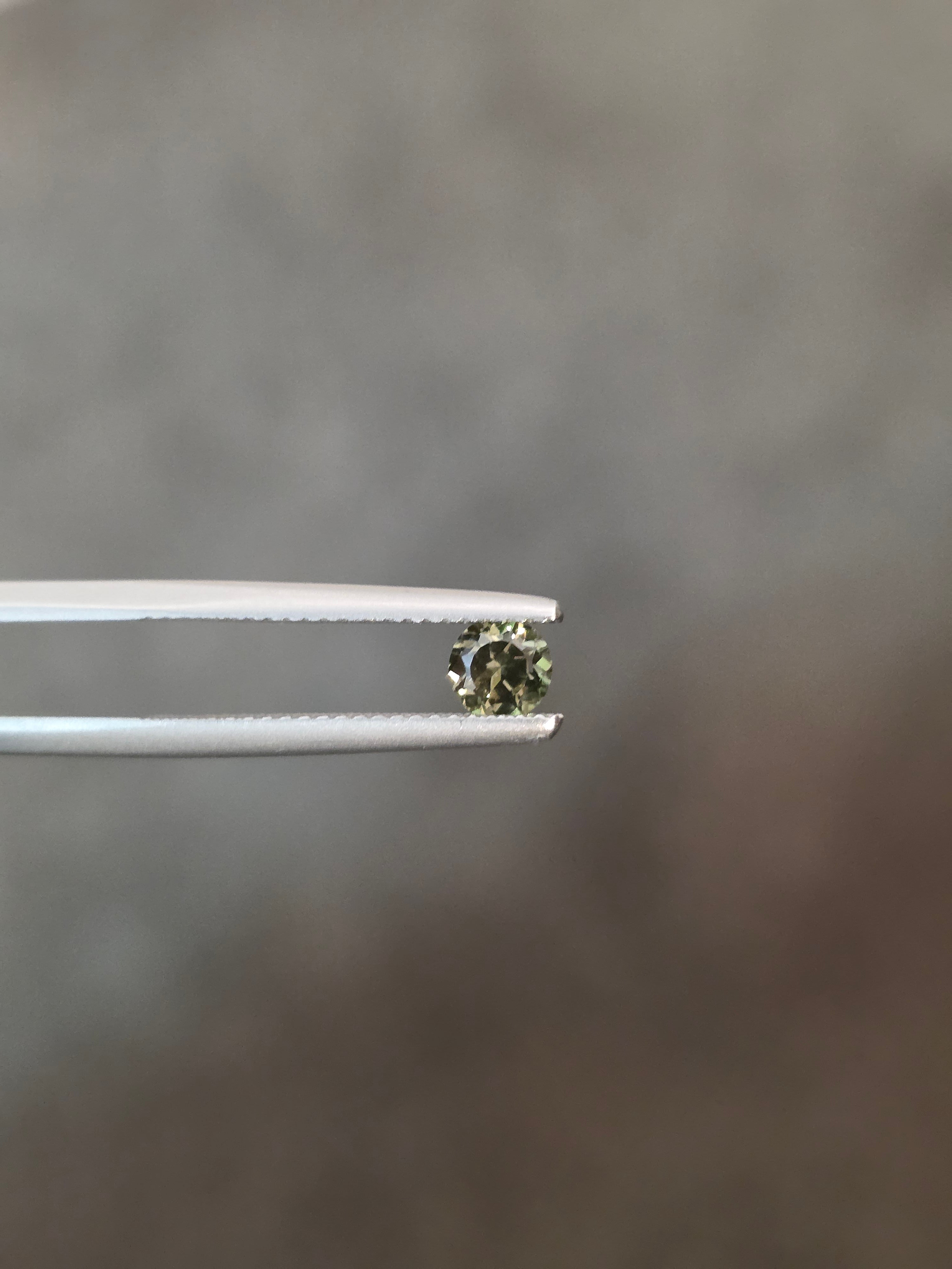 0.50ct Australian Sapphire Green Round Cut