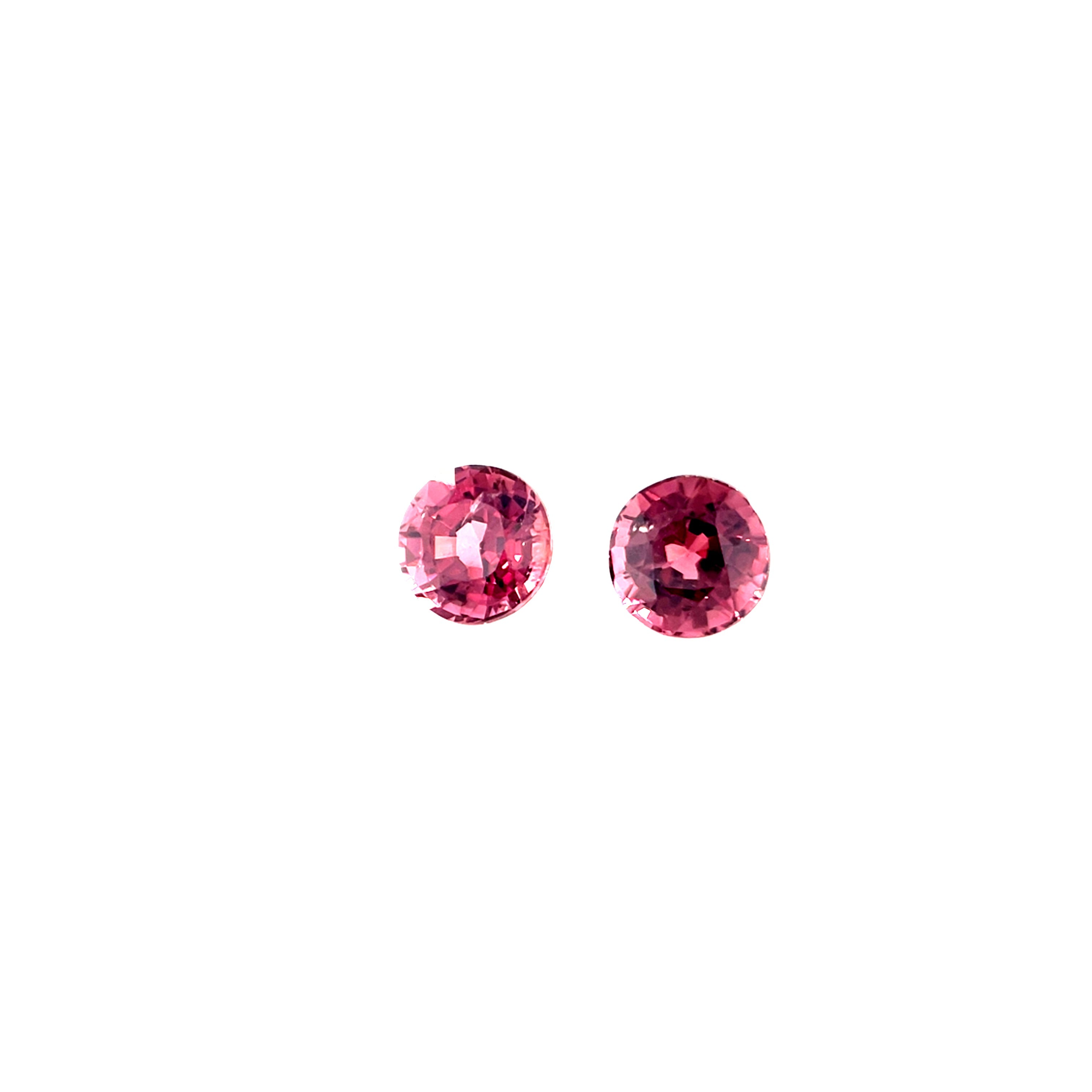 Reddish Purple Round Cut Spinel 5.00mm