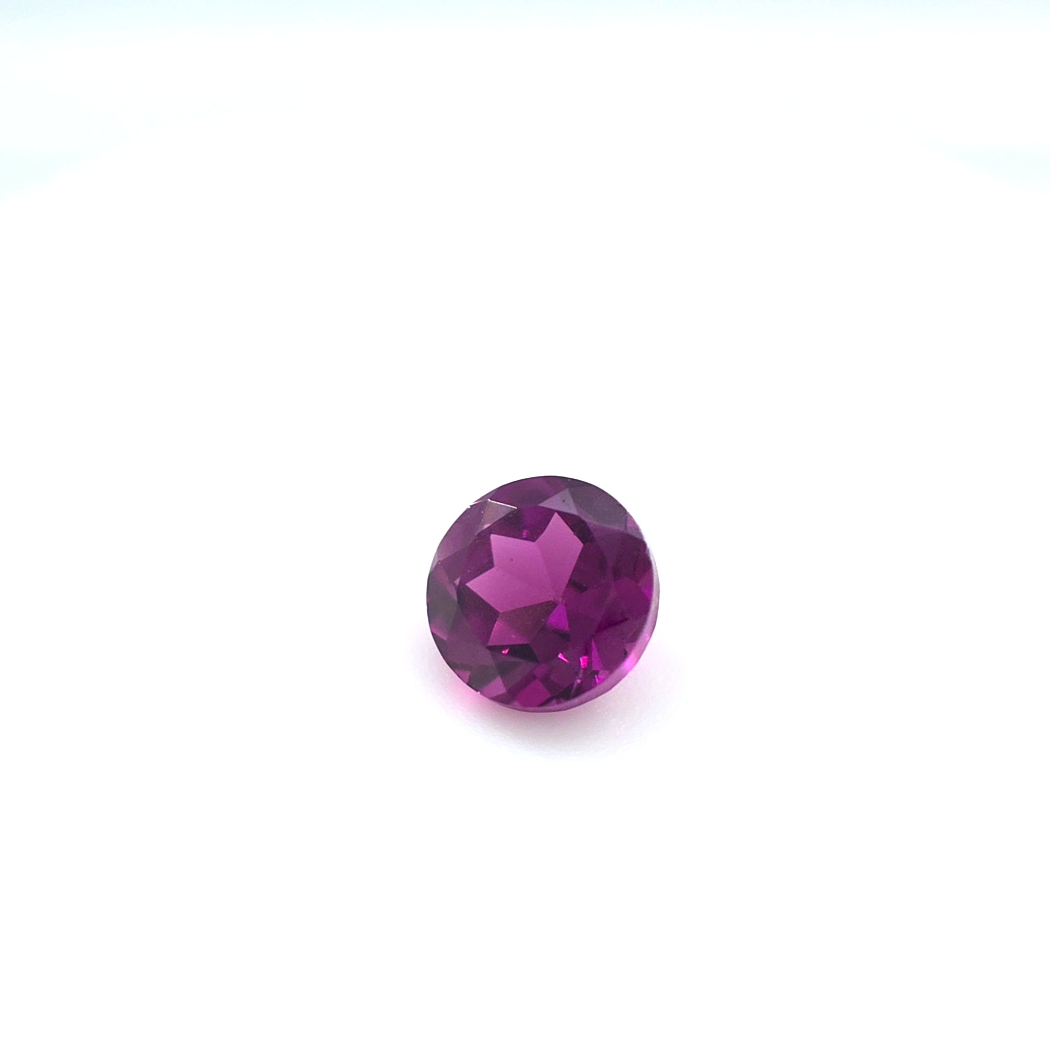 Rhodolite Garnet Round Cut 5.5mm