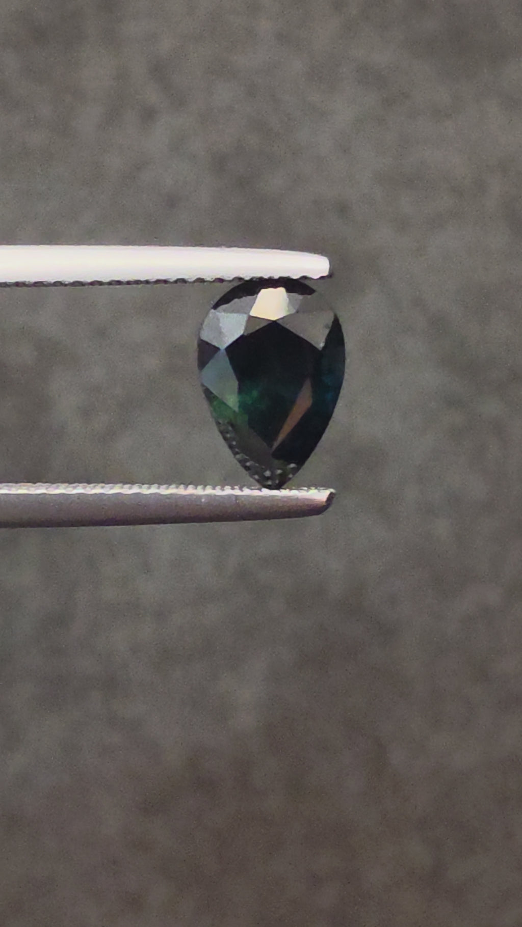 2.69ct Australian Sapphire Pear Cut Teal Green