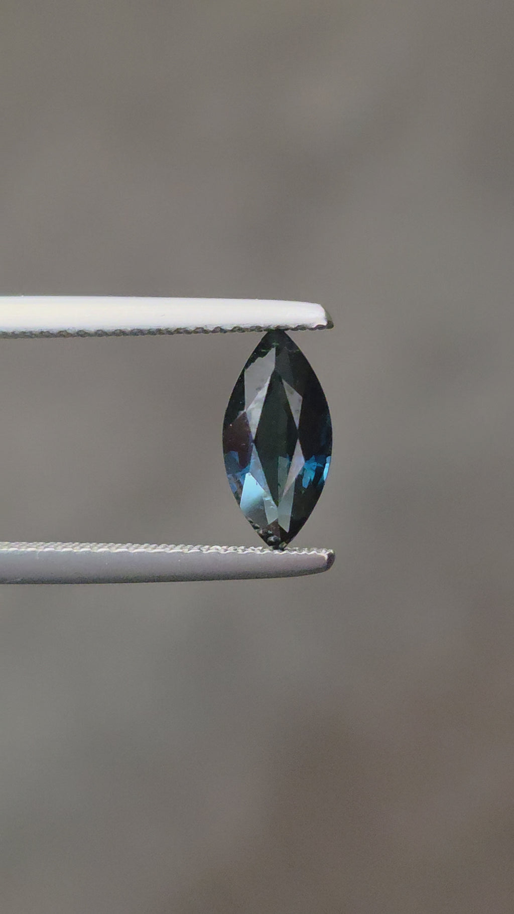1.57ct Australian Sapphire Marquise Cut Green Blue